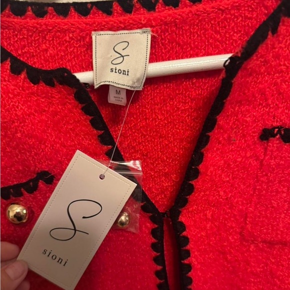 Sioni Vibrant Red vintage inspired Cardigan with Black Details size medium NWT - Picture 4 of 8